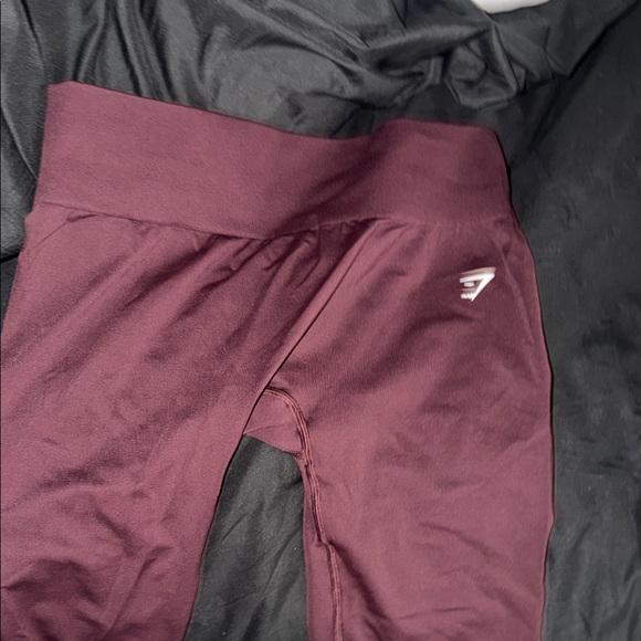 Gymshark Everyday Seamless Leggings (burgundy) - Picture 7 of 9